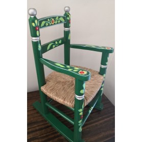 Mecedora Infantil decorada.